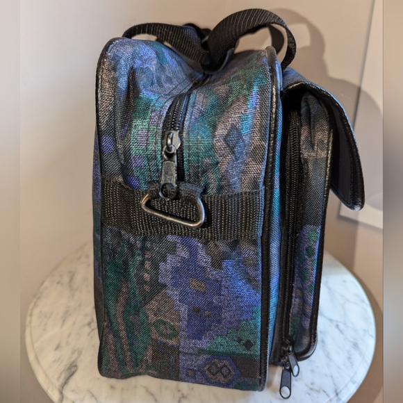 Vintage Aztec Print Carry On Travel Bag - Picture 4 of 9